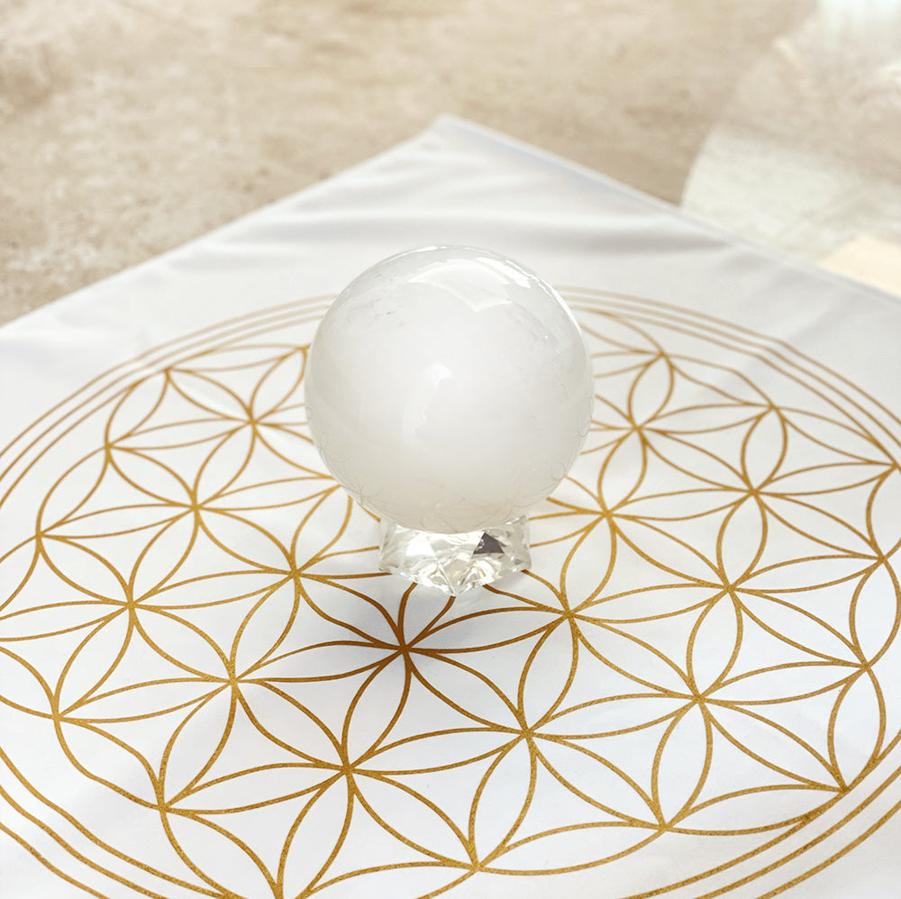 Flower of Life Crystal Array Tablecloth/Tarot Tablecloth/Ceremony Tablecloth/Altar Cloth