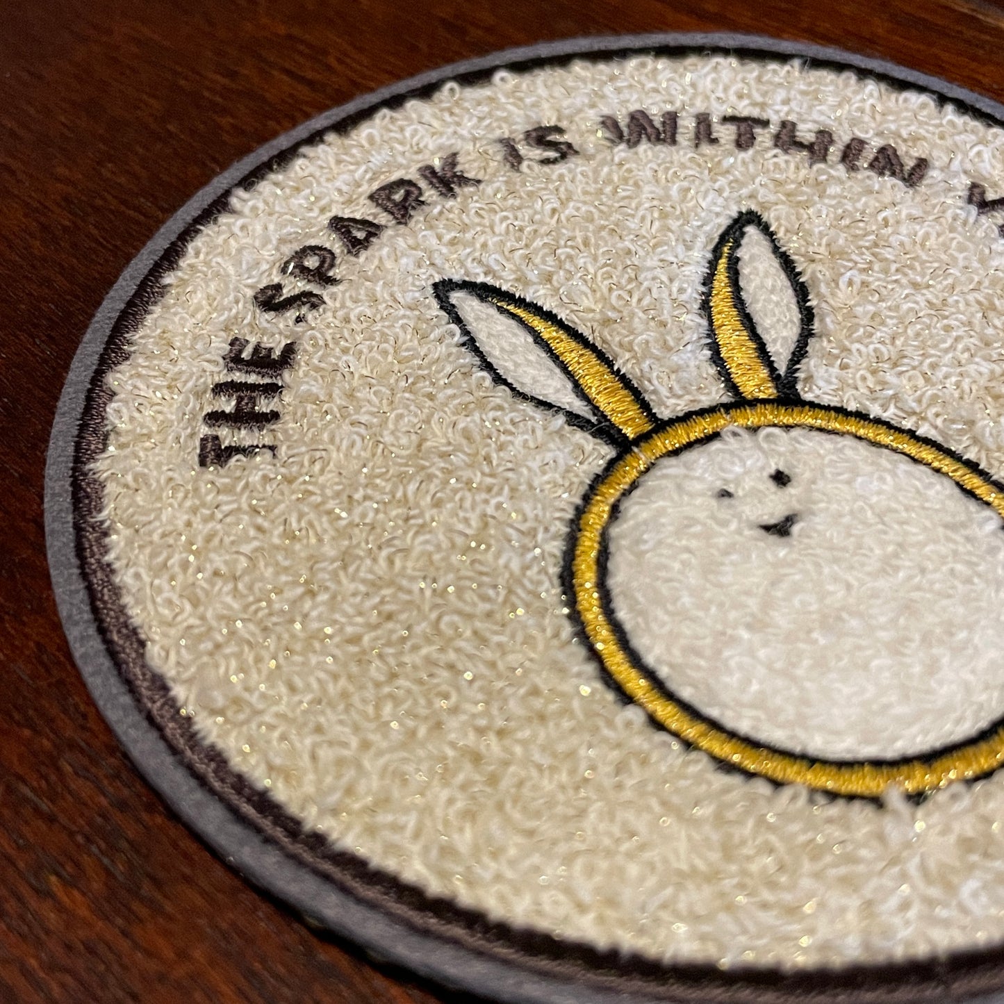 Round rabbit embroidered coaster